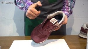 Как почистить замшевые кроссовки самостоятельно