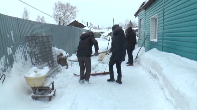 17.02.17. Волонтеры продолжают активную помощь ветеранам и инвалидам (Д) смотреть онлайн