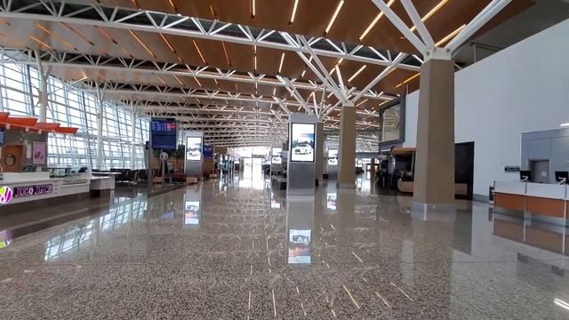 Calgary Airport Ghost Town смотреть онлайн