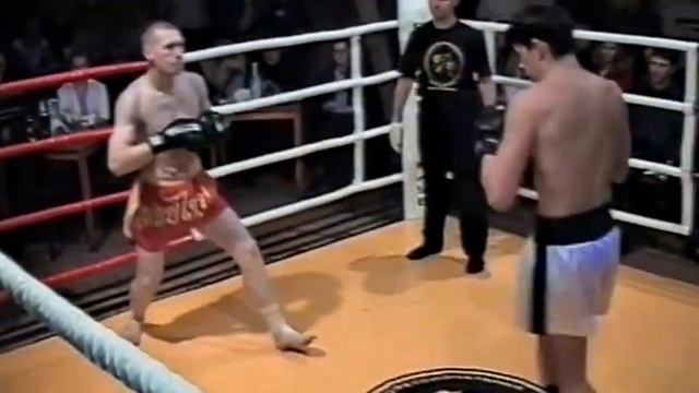 Турнир по Тайскому боксу клуб "Гудок" г. Н. Новгород 23.10.2003г. Промоутер Жалилов Р.Р. смотреть онлайн