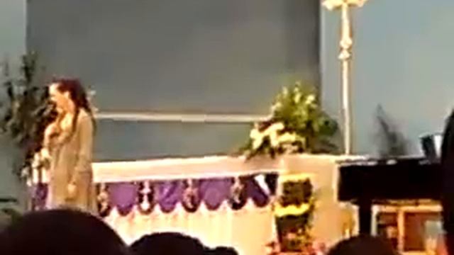 Joumana Mdawar at the Rosary Church, Doha, Qatar (22-03-2010) part 4.MP4 смотреть онлайн