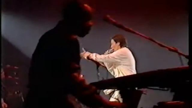K.d.lang - Lifted By Love