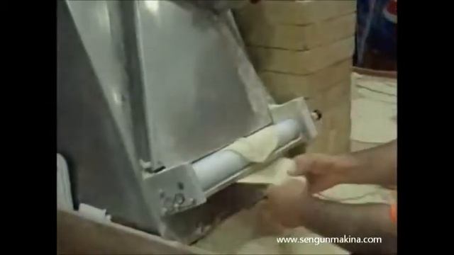 Машина тестораскаточная Smart SM 30/40 вертикальная 2-х валковая - ДЛЯ ПИЦЦЫ смотреть онлайн