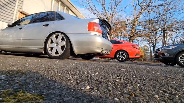 Audi S4 B6 & B5 cold starts (Straight pipes) смотреть онлайн