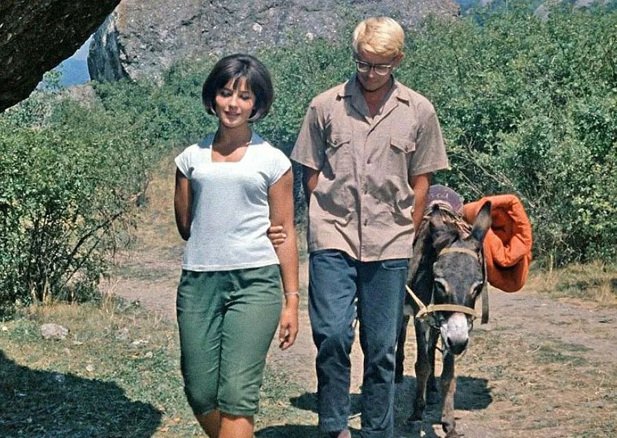 Почему Шурик и Нина расстались в конце "Кавказской пленницы" смотреть онлайн