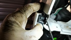 Citroen C1/Peugeot 107  Front bumper removal