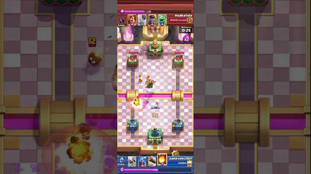 | Clash Royal | Потный бой | Арбалет | Meme смотреть онлайн