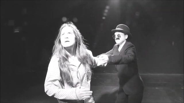 מלאכים באמריקה - טריילר להצגה смотреть онлайн