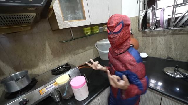 Piyush Spider-Man Ban Gaya ? смотреть онлайн