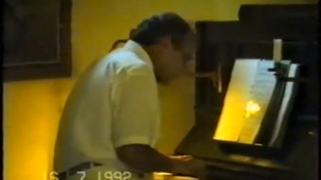 1. Sommarsång (Summer song) by W.Peterson-Berger 2. Inversion by Håkan Edlund смотреть онлайн