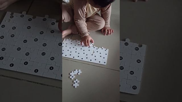 Number Puzzle Game by My Boy ChhayHeng 3 yo 10 days смотреть онлайн