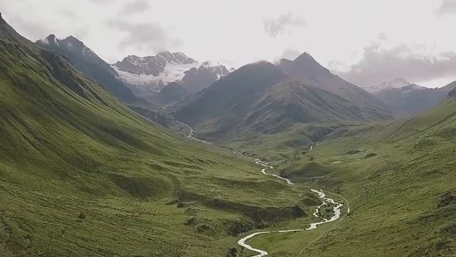 Национальный парк Приэльбрусье/ Prielbrusye. National park смотреть онлайн
