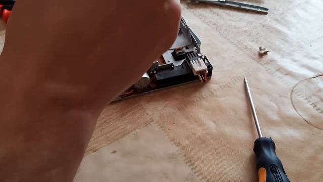 1. Флоппе дисковод MITSUMI D359M3D. Floppy disk drive MITSUMI D359M3D. смотреть онлайн