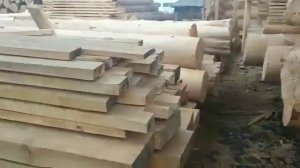 Доска обрезная и доска заборная необрезная в наличии