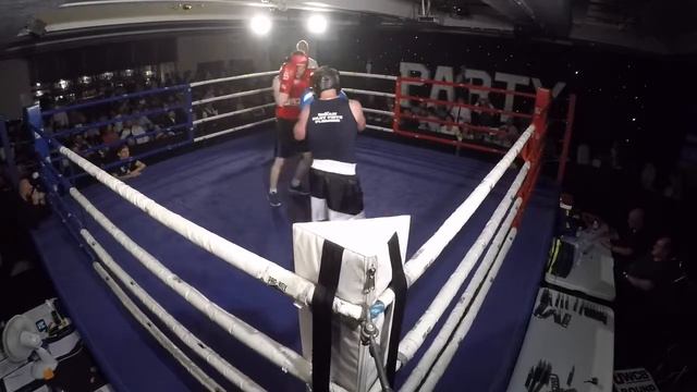 Ultra White Collar Boxing | Glasgow | Liam Townsley VS Brian Fleming смотреть онлайн