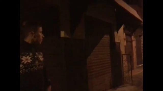 Марокко, ночной Марракеш, араб поёт на русском и про Кличко ))) !!! смотреть онлайн