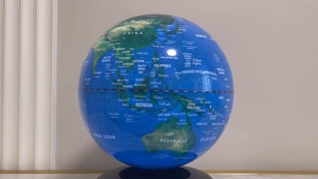 Левитирующий глобус с подсветкой Levitron, D=20 см, синий ОБЗОР смотреть онлайн