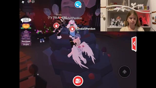 Хэллоуин в адопт ми объявляется открытым!/Adopt Me/Rovlox смотреть онлайн