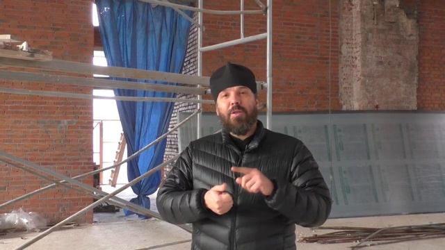 Репортаж со стройки с отцом Евгением Попиченко смотреть онлайн