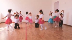 Детский танец « А ты меня любишь»