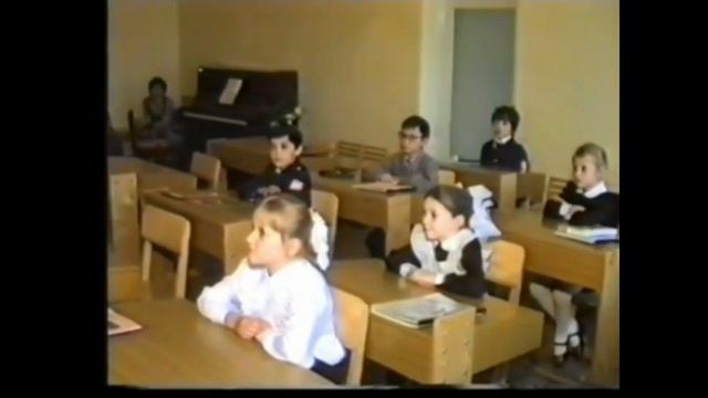 МБОУ "Гимназия № 2". Инта. Мы из французской школы. смотреть онлайн