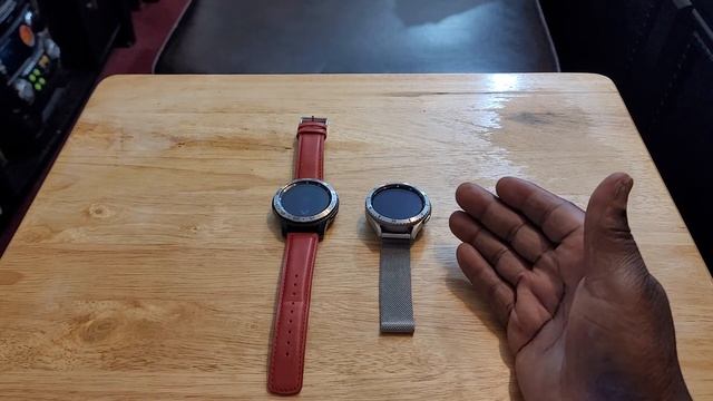 The Samsung Galaxy Gear S3 or The Samsung Galaxy Watch 4 Classic? смотреть онлайн