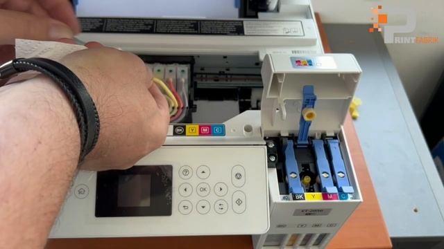 Remplacement de l'encre de sublimation sur une Epson Ecotank смотреть онлайн