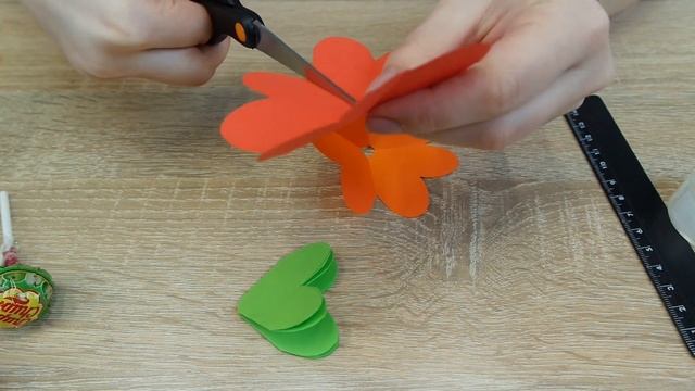 Букет из конфет Чупа-Чупс на подарок. Bouquet of Chupa-Chups sweets for a gift смотреть онлайн