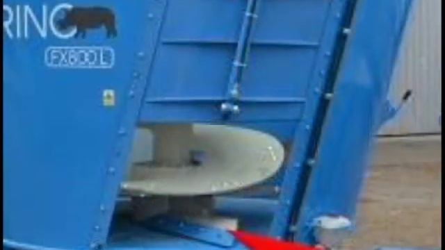 Кормосмесители Euromilk двушнековые смотреть онлайн