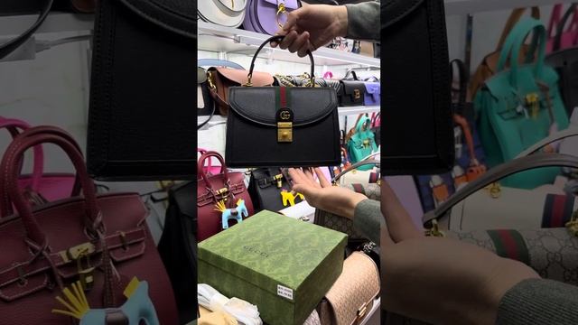 Получили ￼ очень ходовой модель ( Gucci ) смотреть онлайн