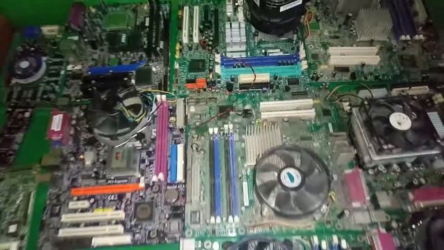 Система под современные игры за 3-4к / 771 Xeon на 775 Мамке смотреть онлайн