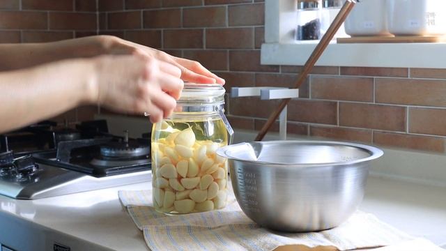 #29 편견을 버리면 일상이 다채로워져요 | 마늘말리기 |마늘장아찌|육쪽마늘빵|명이나물장아찌 смотреть онлайн