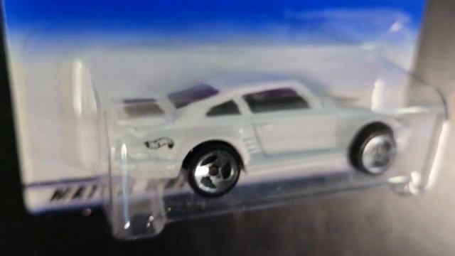 Porsche 930! #hotwheels #porsche #porsche930 #diecast смотреть онлайн