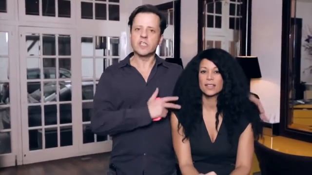 Презентация от Shoan P инновационной расчески для волос TANGLE TEEZER