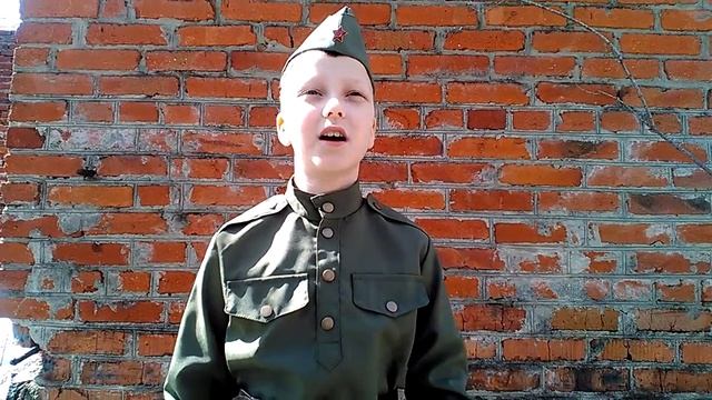 Мальчик КРУТО читает стих. смотреть онлайн