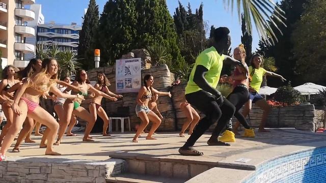 ZUMBA Burgas with Gery - Gaia Beat Man Ralla смотреть онлайн
