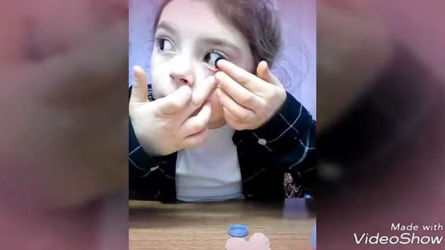 Линза застряла у меня в глазе? смотреть онлайн