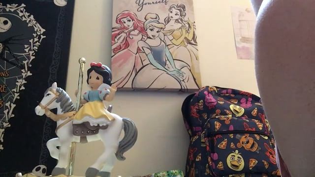 Precious Moments Snow White carousel music box смотреть онлайн