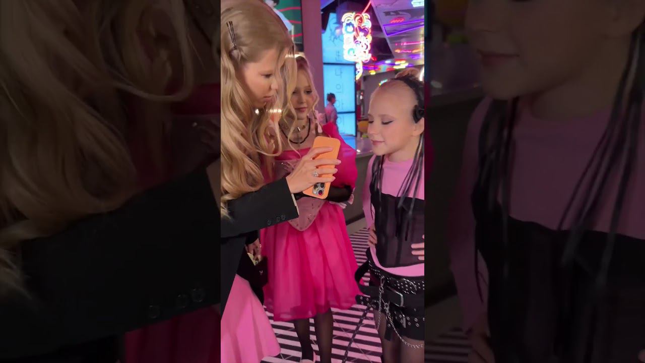 В чем дочки открывали свое кафе! (Влог об открытии уже вышел) смотреть онлайн