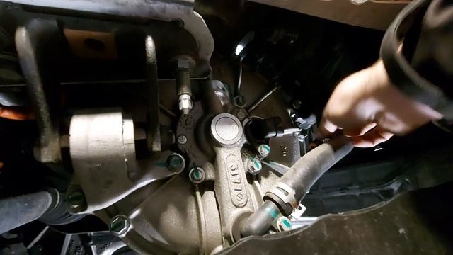 Toyota Rav4 EV Drive Unit Coolant Leak Check смотреть онлайн