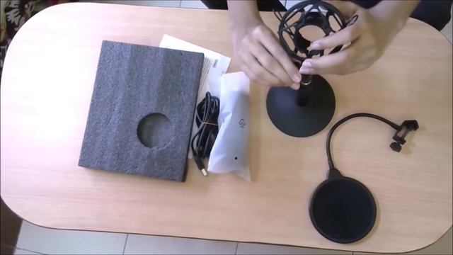 Maono AU-A04TR Microphone смотреть онлайн