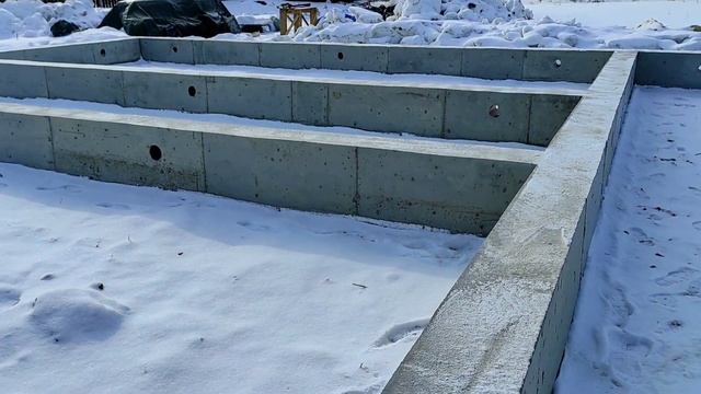 Строительство ленточного фундамента ( свайно-ростверковый ) - еще одна работа в портфолио смотреть онлайн
