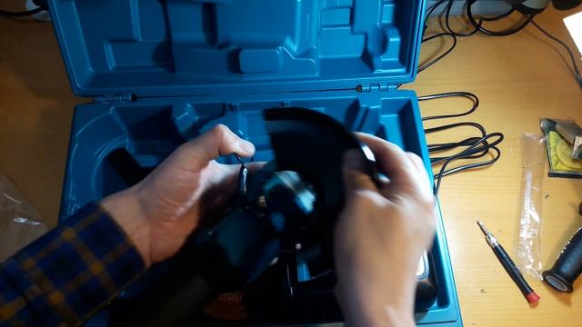 Аккумуляторная УШМ болгарка Makita DGA504RF, 18 В, 125 мм распаковка, первое включение, обзор. смотреть онлайн
