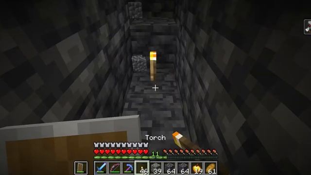 Minecraft Java Survival 1 19 2 EP 2 Mining gone wild, 20 diamonds and 2 stacks iron. смотреть онлайн