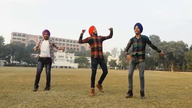 Bhangra on Laembadgini song of diljit by d.a.v clg boys(keep watching nd subscribing) смотреть онлайн