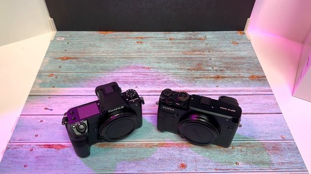 FUJIFILM GFX 50S II Vs FUJIFILM GFX 50R