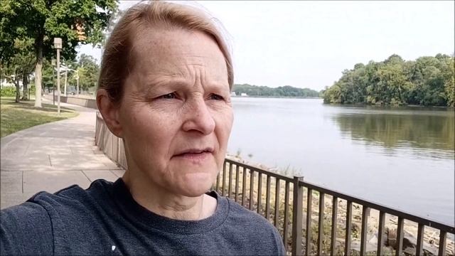 WE FOUND A GROOVY NEW BIKE IN OUR NEIGHBOR'S TRASH ~ CURBSIDE SHOPPING! смотреть онлайн