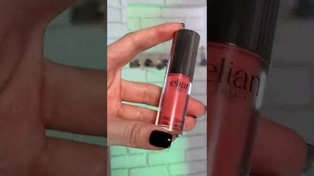 КАРАНДАШ ДЛЯ БРОВЕЙ НА ГУБЫ+РУМЯНА+?=? #лайфхак #бьютиблогер #макияж #макияжгуб #бьютилайфхак