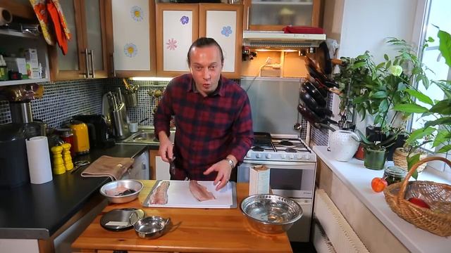 Рыба_ Как засолить рыбу от Василия Емельяненко.mp4