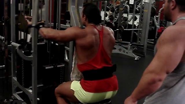 Задняя дельта в пек-дек смотреть онлайн